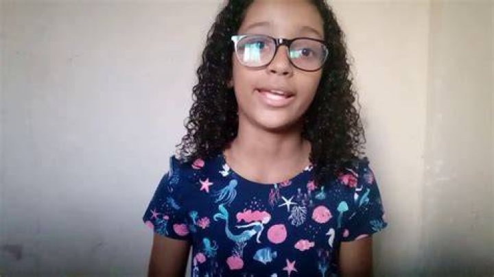 1 emili YouTube