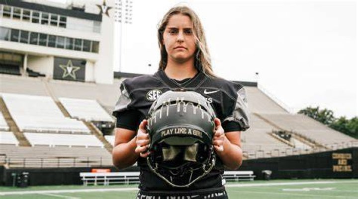 A First for Sarah Fuller, but That Wasn&rsquo;t the Last of It The New York