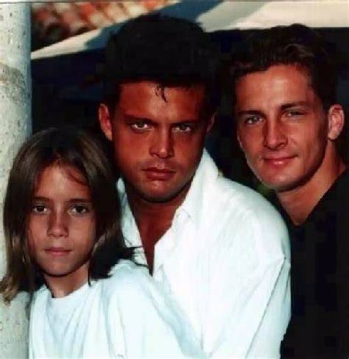 &iquest;Alex Basteri ser&aacute; invitado a las bodas de Luis Miguel y Michelle Salas?