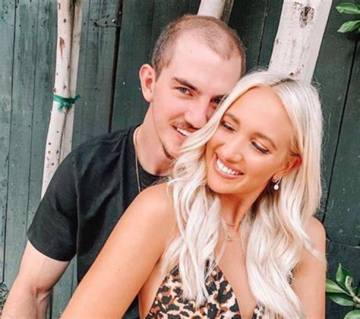 Alex Caruso Girlfriend Instagram & Salary [2023 Update] Players Bio