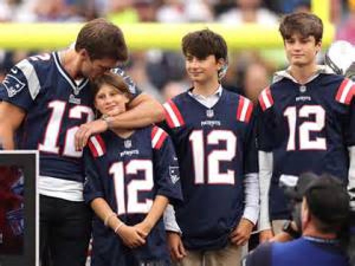 All About Tom Brady's Sisters Maureen, Nancy and Julie Brady