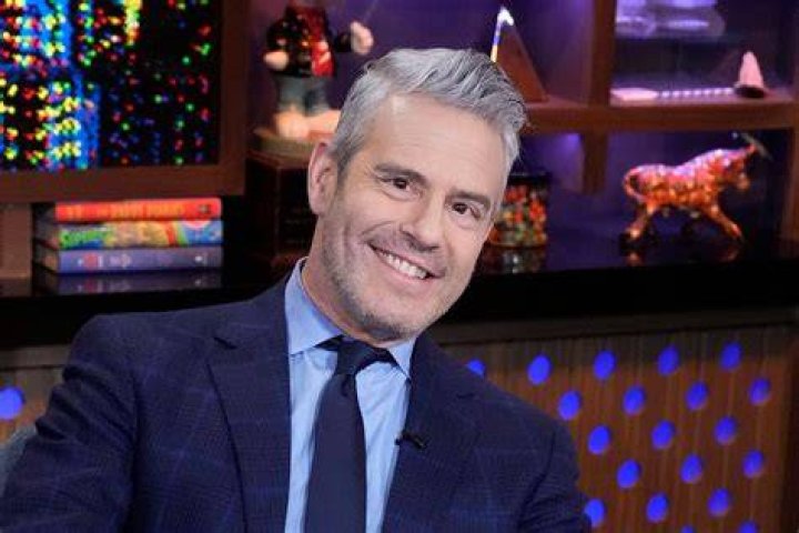 Andy Cohen Shares an Update on His Dating Life The Daily Dish