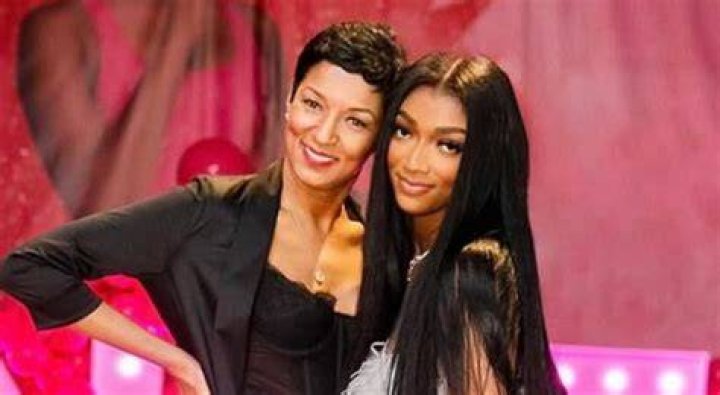 Angel Reese&rsquo;s mom says young men are sliding into her DMs thinking she