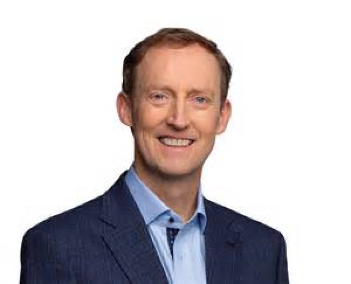 Barry Andrews to run for FF in European elections