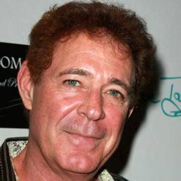 Barry Williams Bio, Age, Wiki, Affair, Height, Net Worth, Relationship