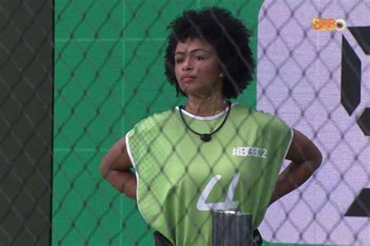 BBB22 colunista afirma que Nat&aacute;lia foi submetida a teste de gravidez