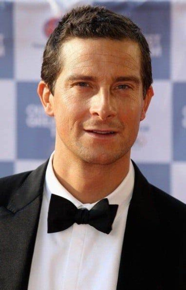 Bear Grylls Net Worth 2020, Bio & Wiki, Age, Height & Measurements
