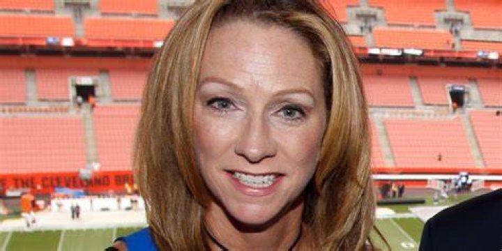 Beth Mowins (ESPN) Wiki Husband, Salary, Measurements, Age