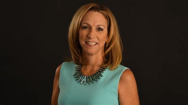 Beth Mowins, new Marquee Network playbyplay announcer for your
