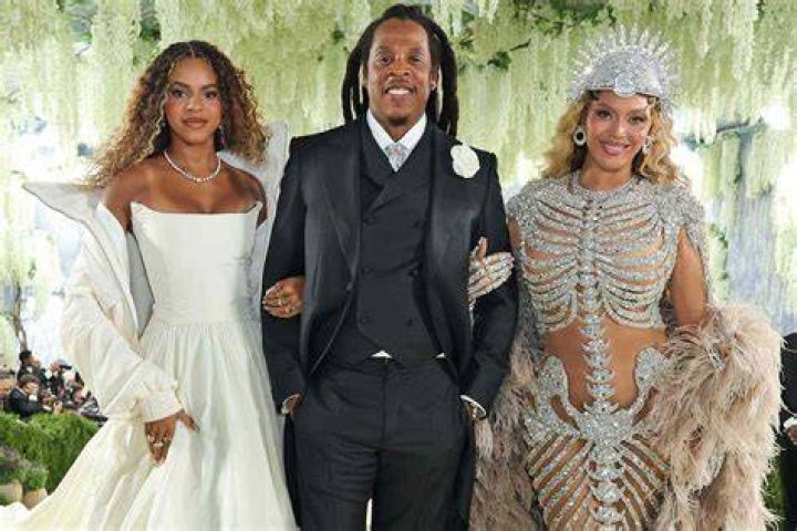 Beyonc&eacute;, JayZ and his son. Beyonce, Beyonce and jay z, Jay z
