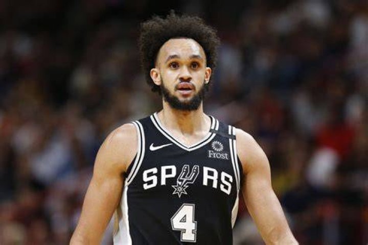 Brad Stevens Calls Derrick White a 'Perfect Fit' for Celtics
