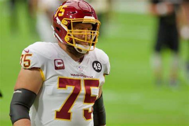 Brandon Scherff Contract, PFF, High School, Draft, Net Worth, Salary