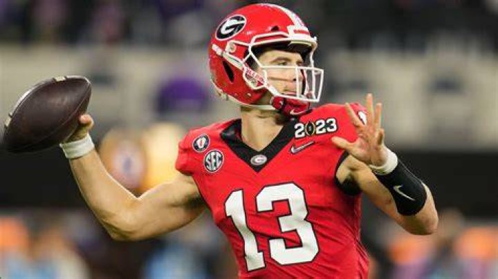 Breaking Quarterback Stetson Arrested Sunday Morning