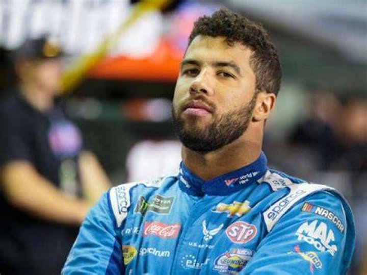 Bubba Wallace Age, Wiki, Height, Family, Wife, Net Worth BiographyVilla