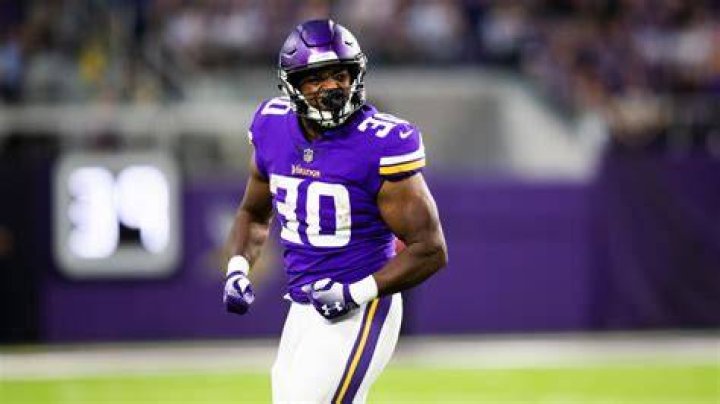 C.J. Ham&rsquo;s Versatility, Diligence in Playbook Keys Benefiting Vikings