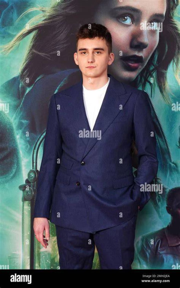 cameron chapman in 2023 Lockwood and co, Lockwood, Pretty men