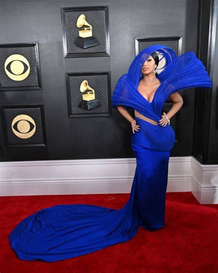 Cardi B Changed Into an Incredible Chainmail Column Gown During the
