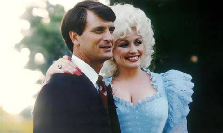 Carl Thomas Dean Biography Who is Dolly Parton's Husband?