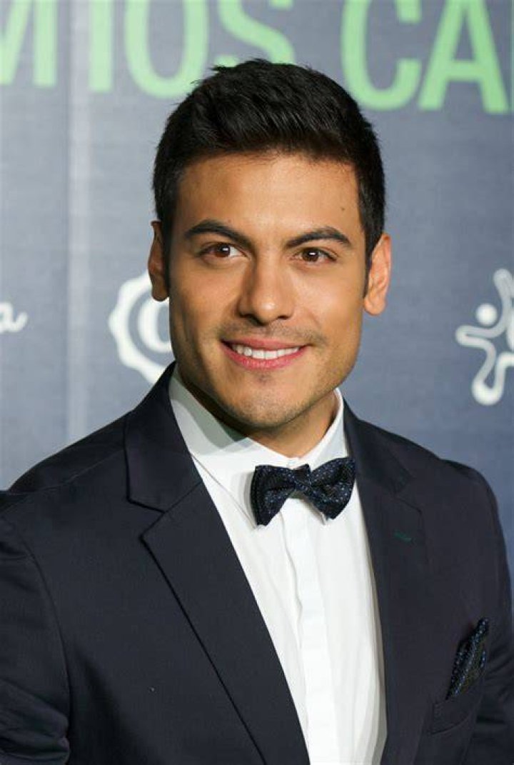 Carlos Rivera cumpli&oacute; 34 a&ntilde;os y lo celebr&oacute; de una manera deliciosa