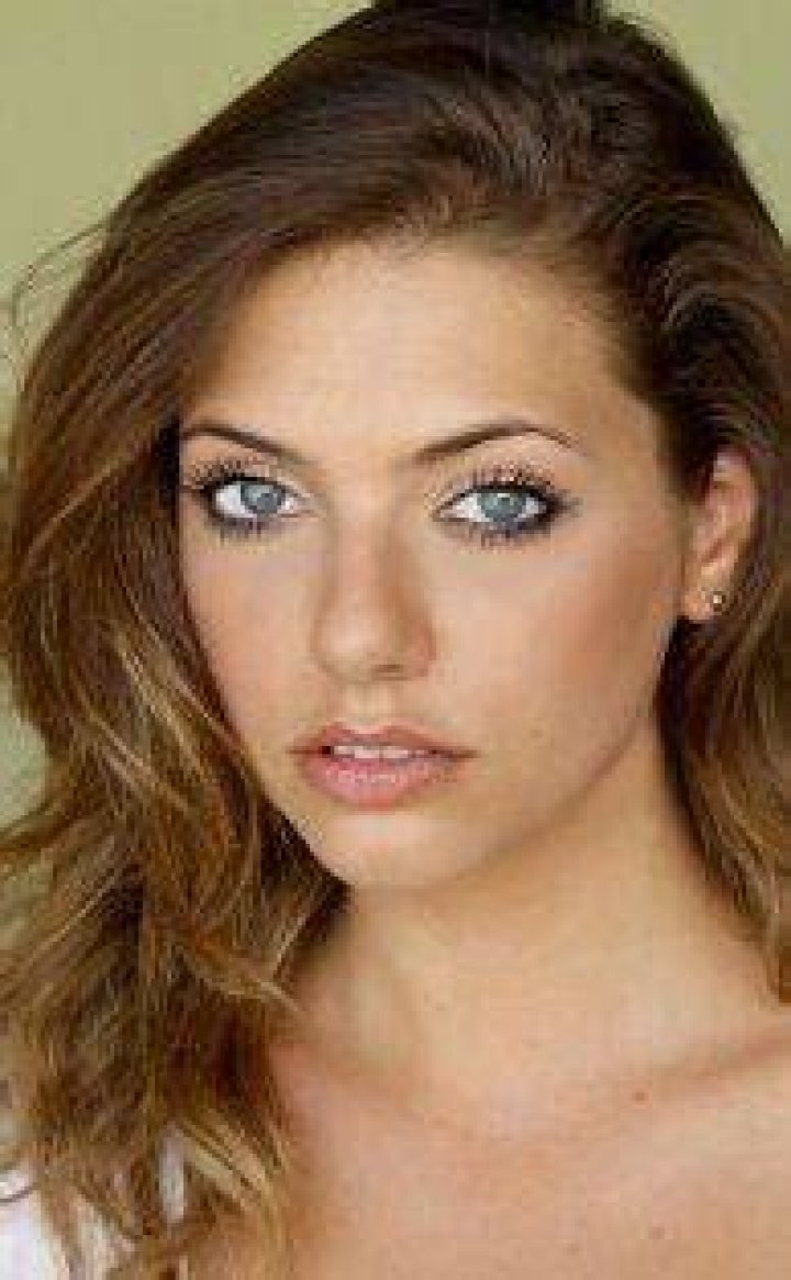 Celebrities Camila Greenberg, Birthday 26 May 1988, Tucson, Arizona