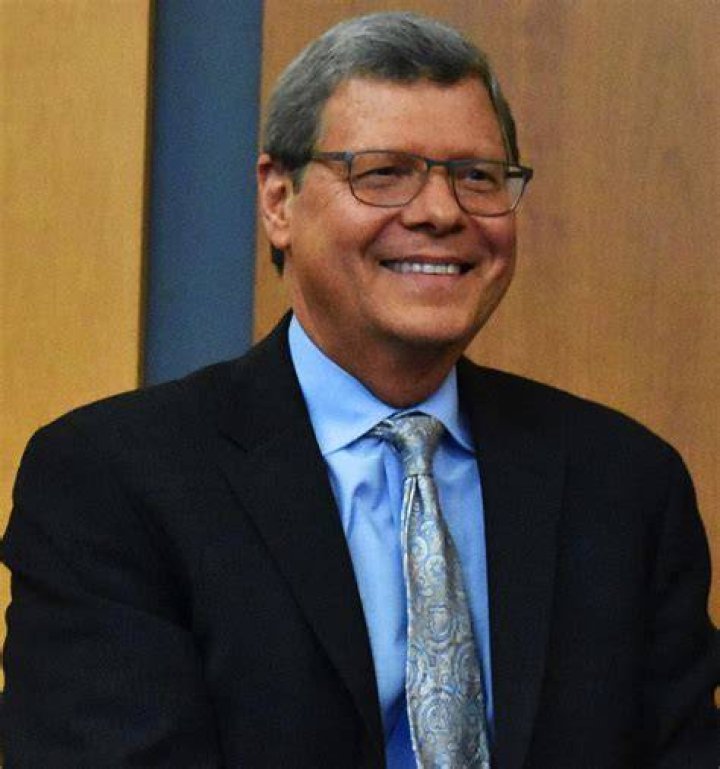 Charlie Sykes Wiki, Twitter, Wikipedia, Book, Net Worth, Podcast, Bio, Age