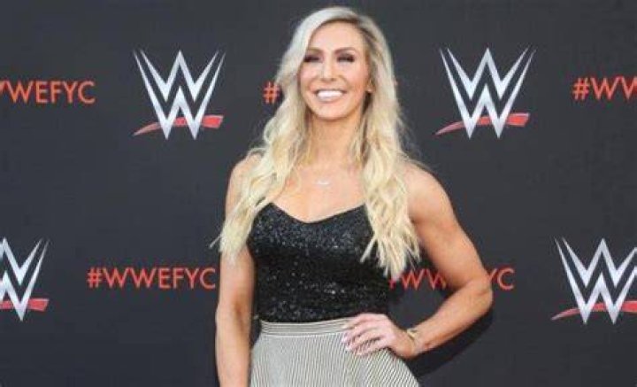 Charlotte Flair Lifestyle 2020 Salary Net Worth, boyfriend