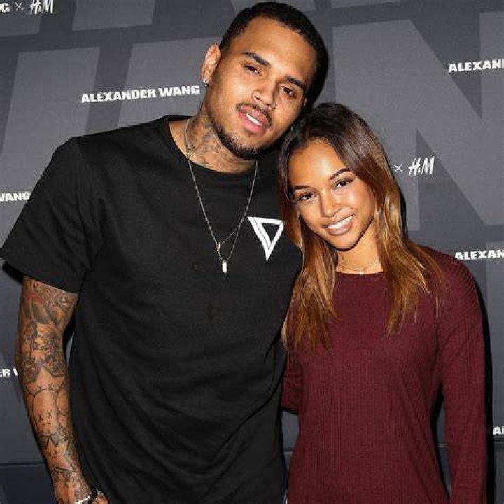 &radic; Chris Brown Current Girlfriend 2021 / Chris Brown Net Worth 2021