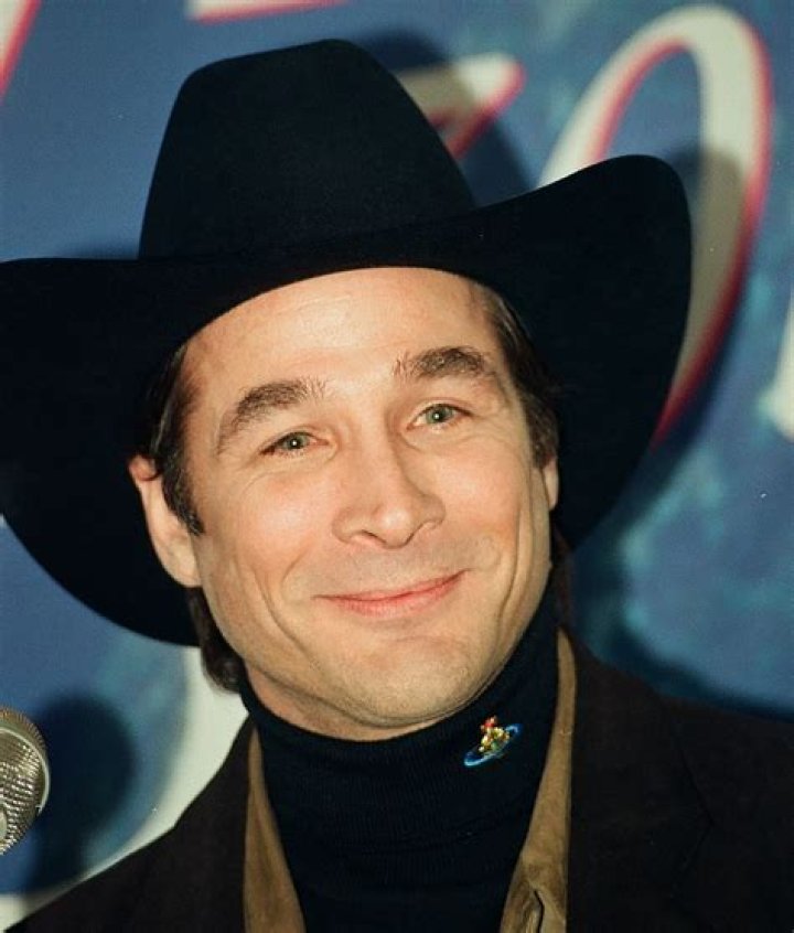 Clint Black [Profiles] &bull; Instagram, Twitter, TikTok Foller