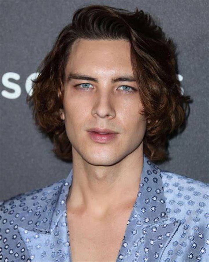 Cody Fern Wiki, biografía, edad, patrimonio, relaciones, familia y más