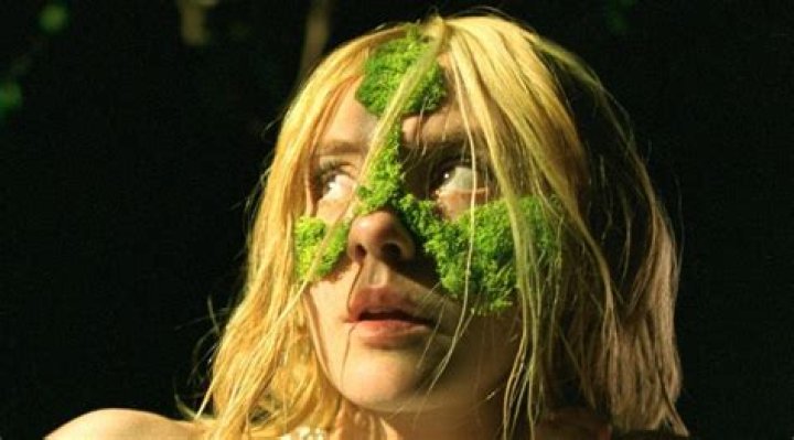 Come Frolic in Dora Jar&rsquo;s Sonic &lsquo;Digital Meadow&rsquo; ENVERT