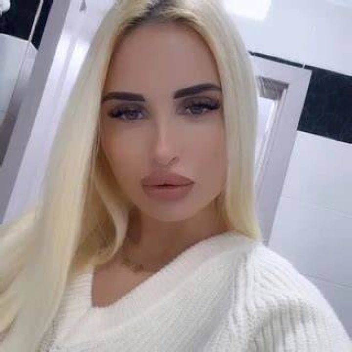 Cristina Camelia cristina_vip OnlyFans