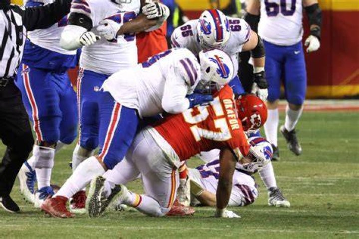 Dion Dawkins Net Worth 2023 NFL Career Home Age Gf