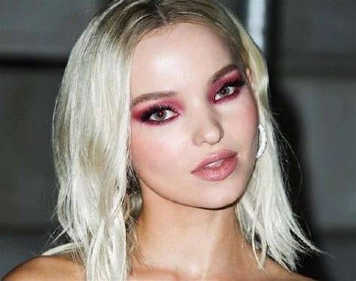 Dove Cameron S Biography Age Height Body Bio Data Hot Sex Picture