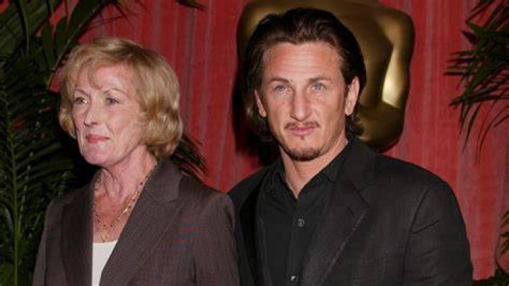Eileen Ryan, actor and mother of Sean, Chris and Michael Penn, dies at 94