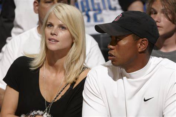 Elin Nordegren back on the market after split with boyfriend, report