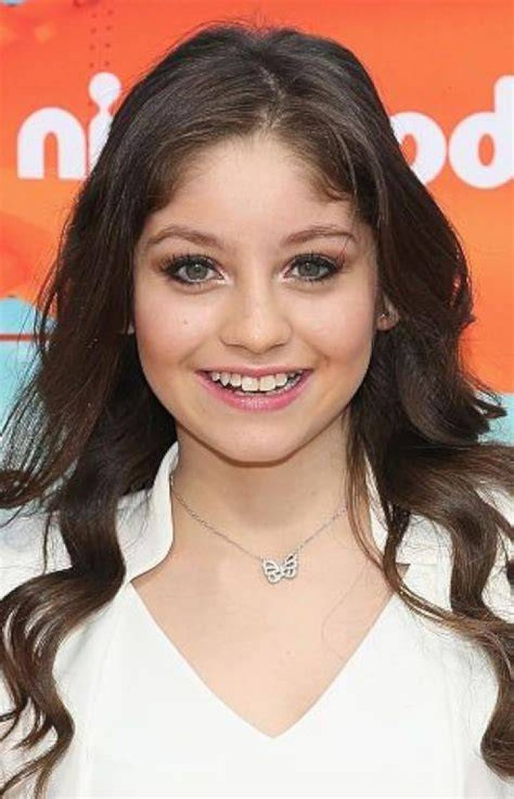 Em Cartaz &raquo; Karol Sevilla