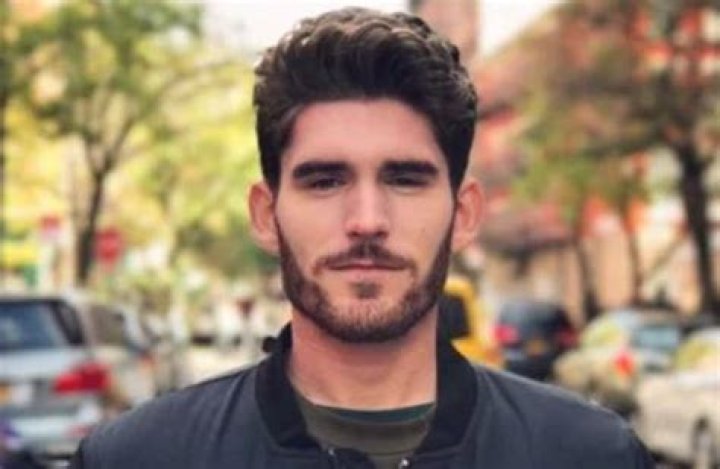 Erik Conover Net Worth, Age, Height, Wife, Bio 2021