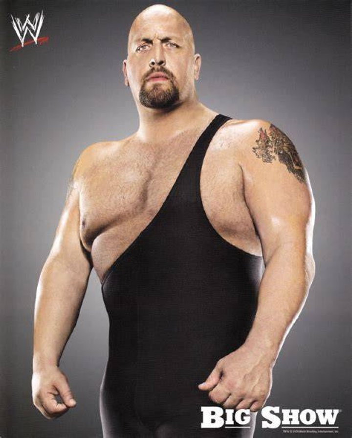 Giant wrestler Big Show`s height, weight and his impressive diet