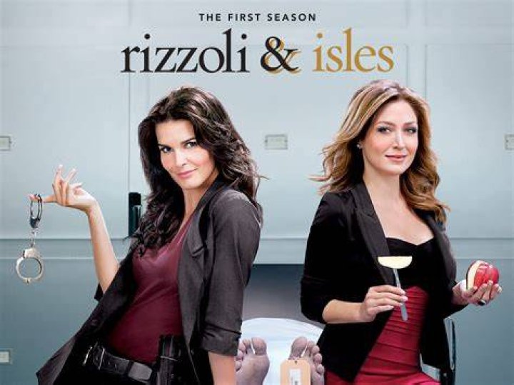 Goodbye, “Rizzoli & Isles” Student Newspaper of the College of Saint Rose