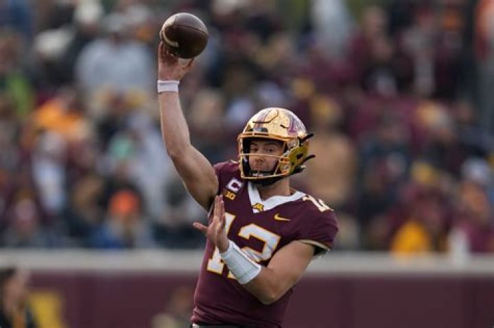 Gophers QB Cole Kramer&rsquo;s prewedding plan takes backseat to first start