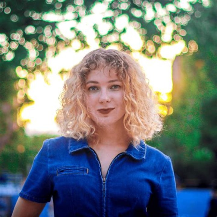 Hannah Brauer Fall 2020 Intersectional or Bust Award Runner Up Bebo Mia