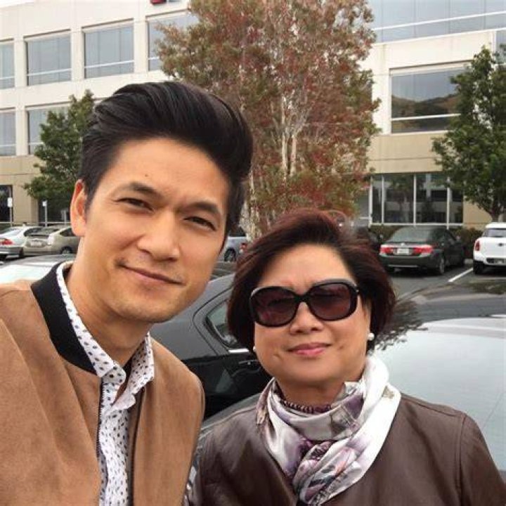Harry Shum Jr Ethnicity, Parents, Wiki, Biography, Age, Wife, Children