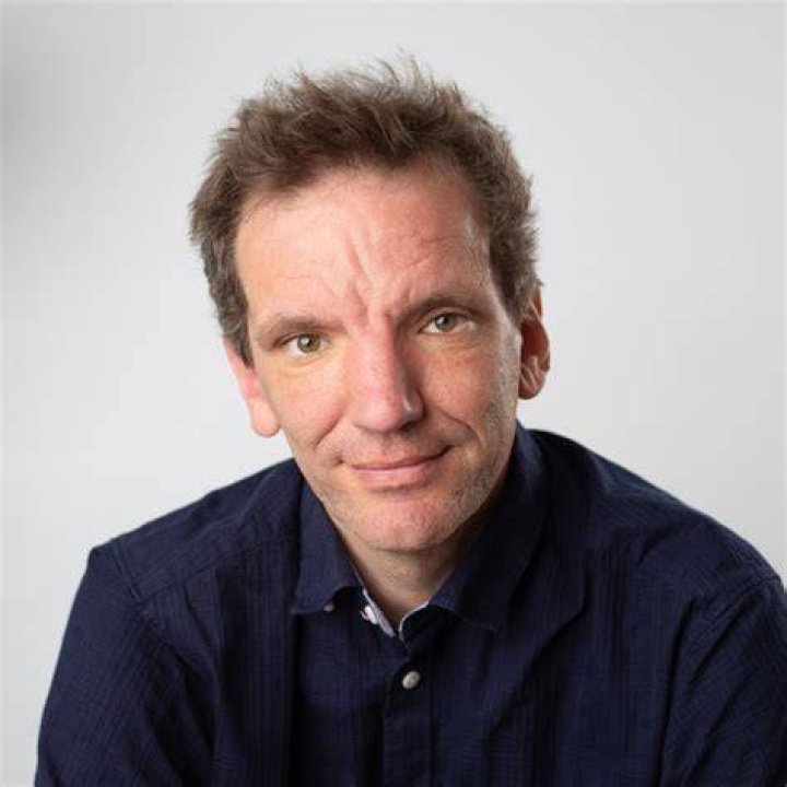 Henning Wehn Illness What Happened To His Eyes? Health