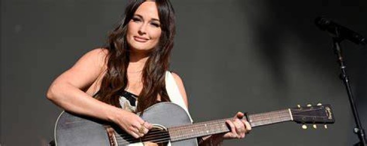 How Kacey Musgraves stayed true to herself with a big payoff CBS News