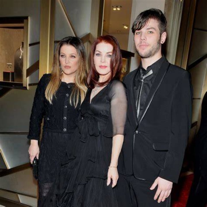 How Many Kids Does Priscilla Presley Have? An Insight into the Personal