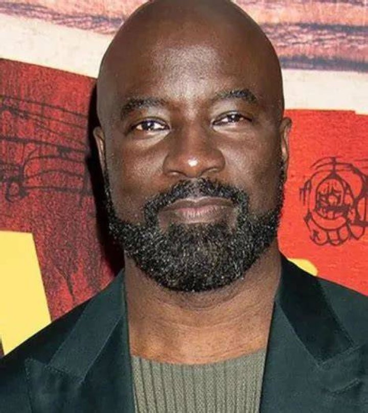 How tall is Mike Colter? Height, Net Worth, Wife, Daughter, Wiki