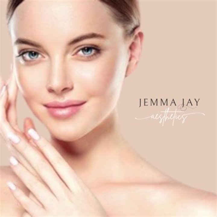 Idea by Jemma Jay on shine Celebrities, Julianne moore, Elizabeth