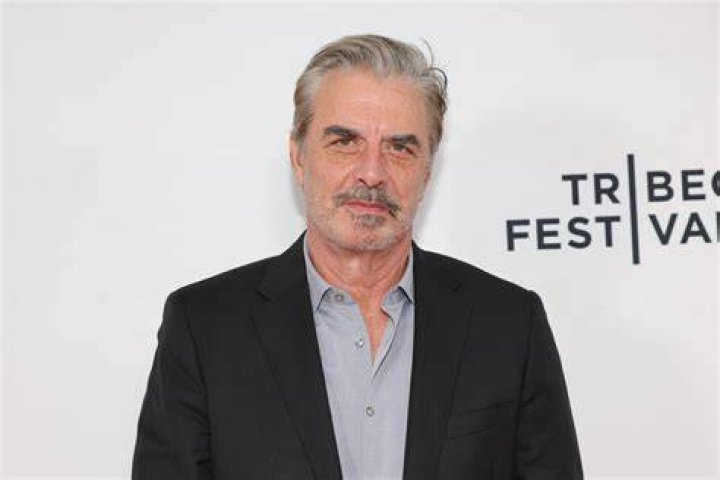 Is Chris Noth's Wife Close To Divorce?! Source Says&hellip; Perez Hilton