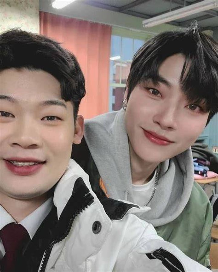 Is Hwang In Yeop Married? Is Hwang In Yeop Dating Anyone? ENGLISH TALENT