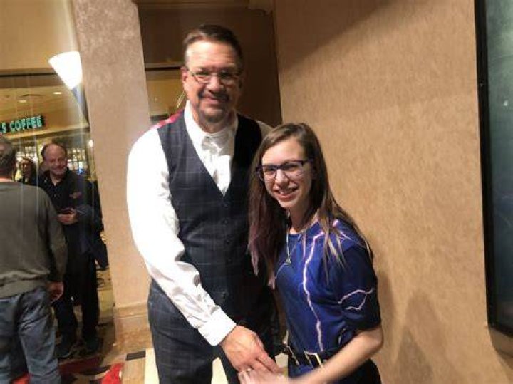 It&rsquo;s Penn & Teller & Moxie in a Las Vegas stage debut Las Vegas